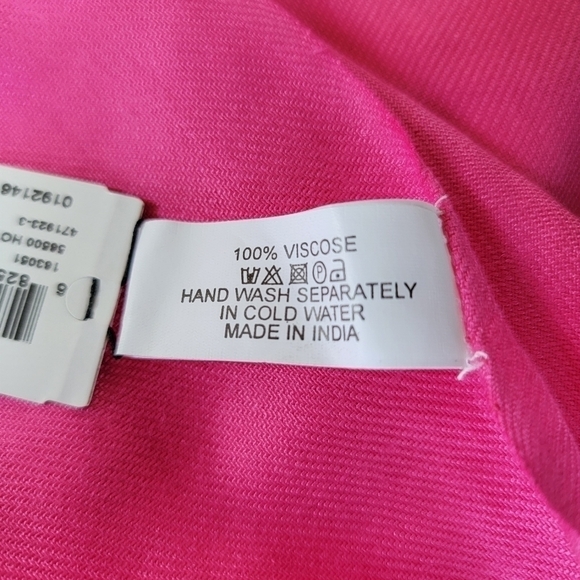 Hot Pink Pasmina Scarf NWT - Picture 2 of 6